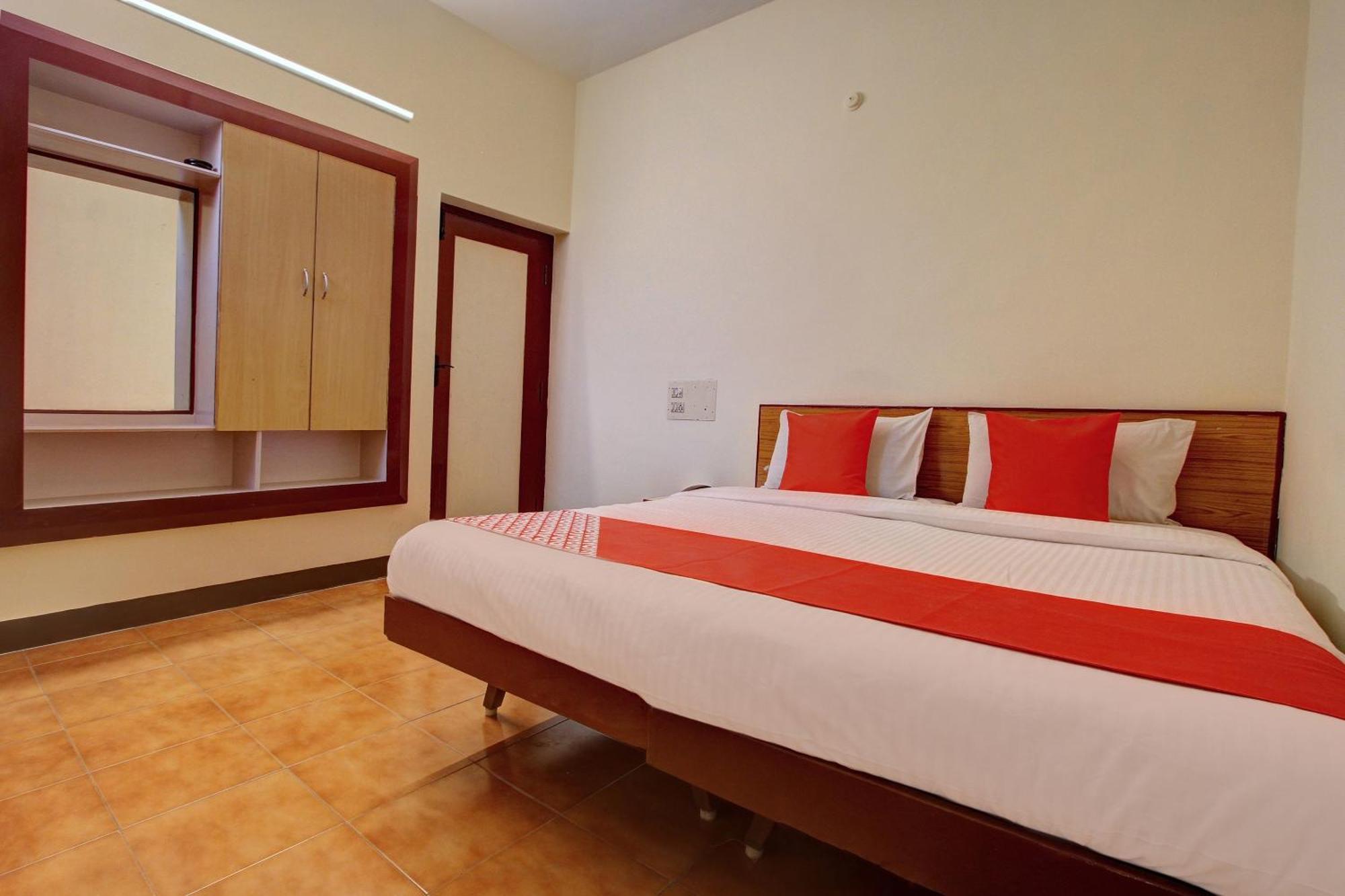 Hotel O Radhakrishna Madurai Bagian luar foto