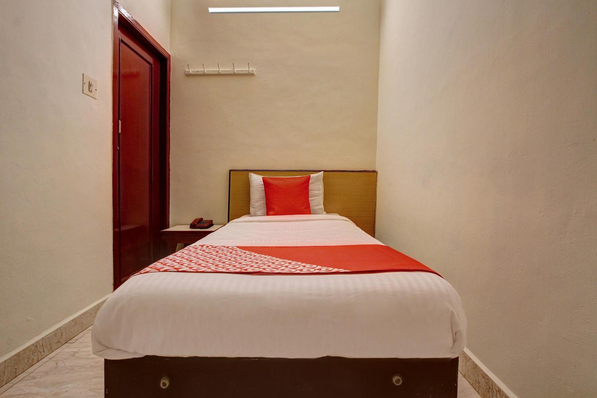 Hotel O Radhakrishna Madurai Bagian luar foto