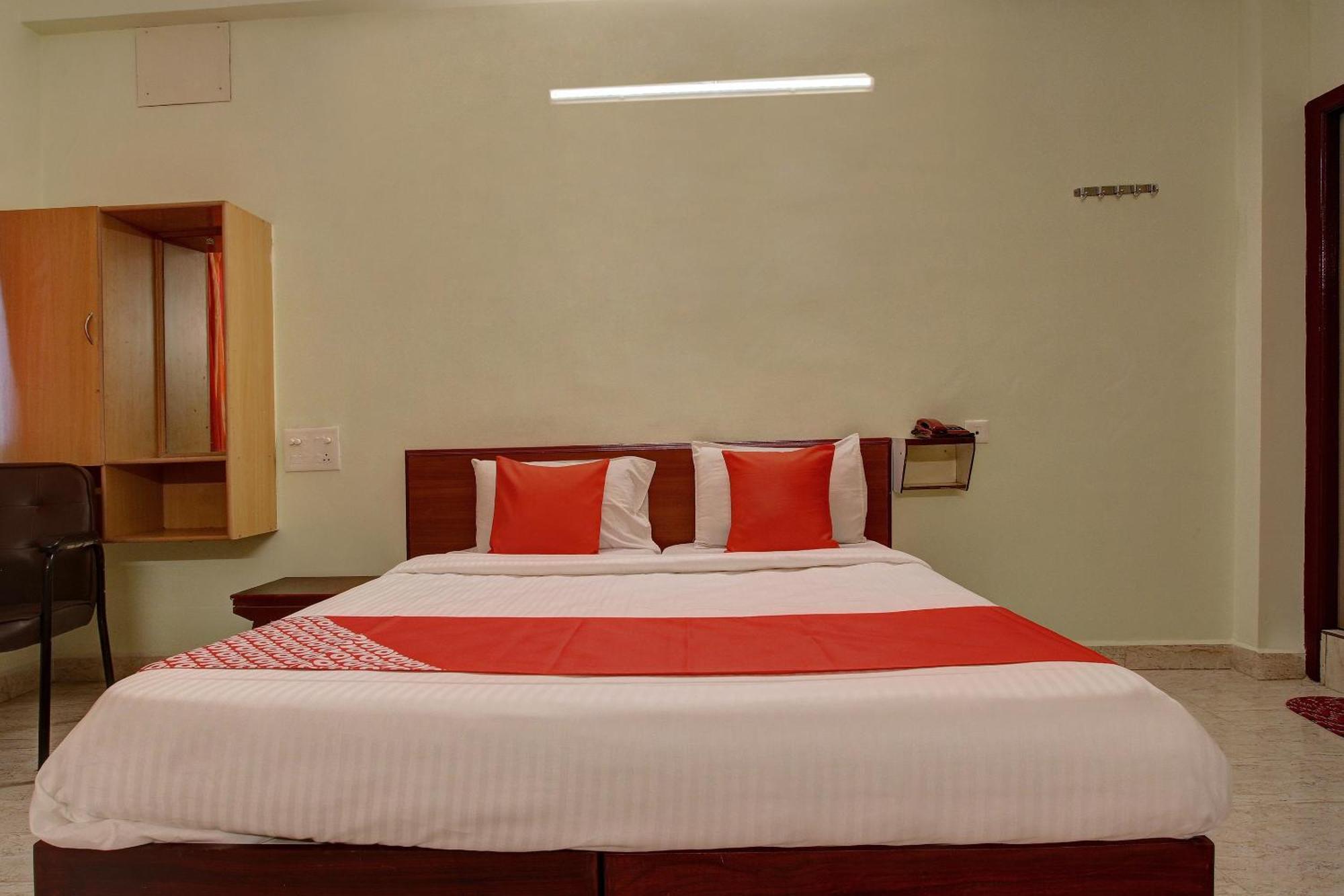 Hotel O Radhakrishna Madurai Bagian luar foto